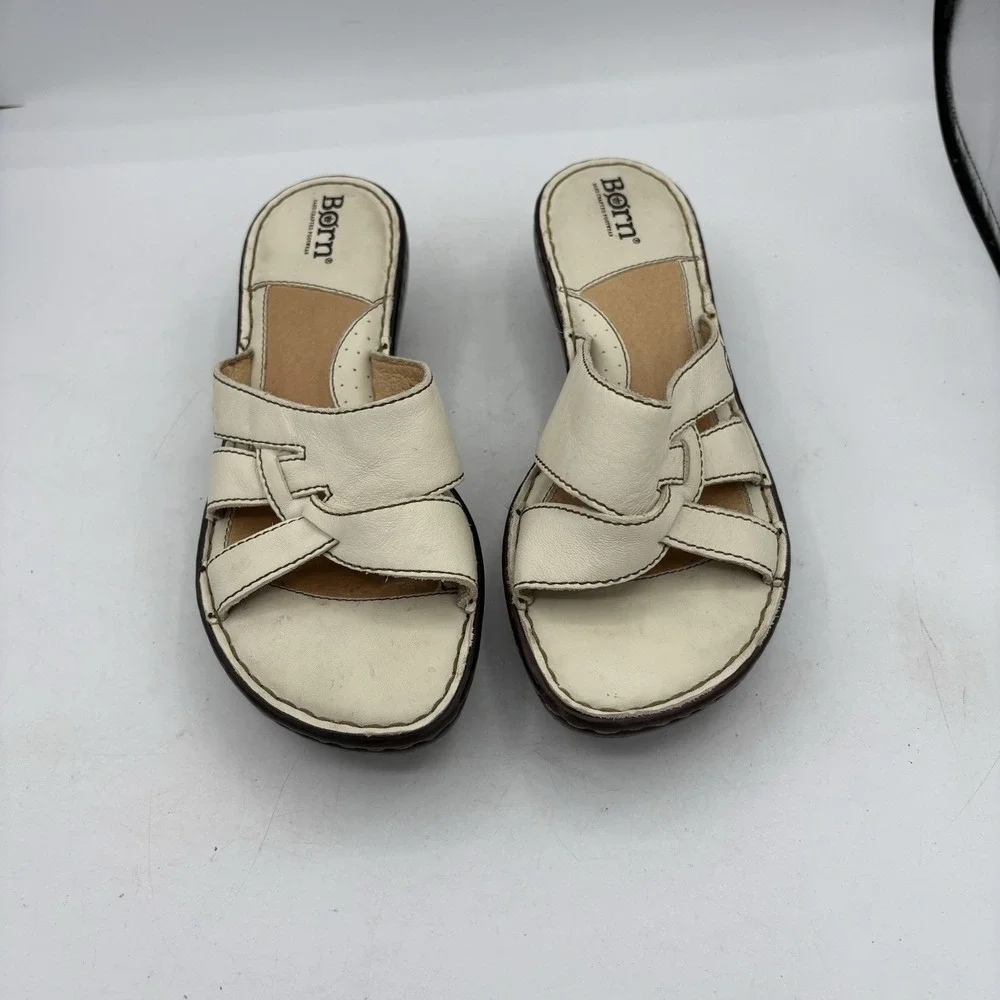 Born Sandals Womens Size 7 Leather Slide Mule‎ Wedge White Strappy